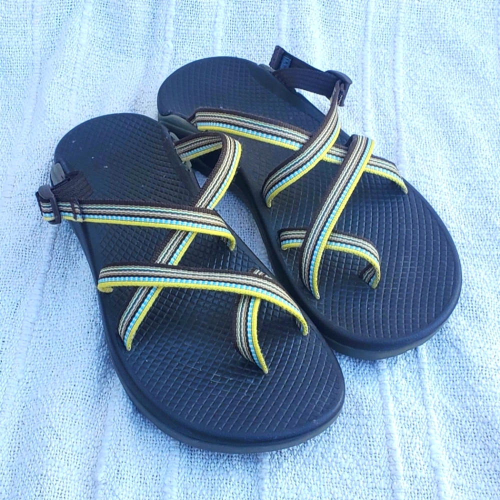 Chacos Slip Ons - Women's 8